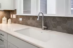 709 Toulouse Ct, Cary, NC 27519 - Photo 19