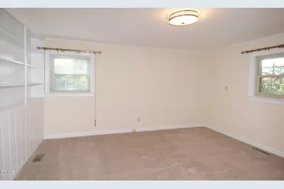 706 Smedes Place, Raleigh, NC 27605 - Photo 15