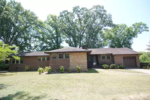 706 Smedes Pl, Raleigh, NC 27605 - Photo 1