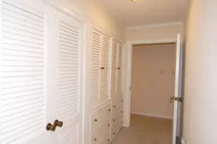 706 Smedes Pl, Raleigh, NC 27605 - Photo 13