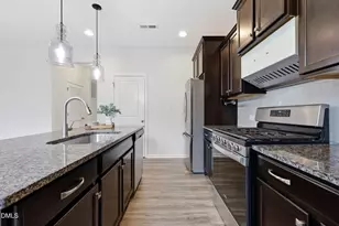 677 Grand Central Sta, Apex, NC 27502 - Photo 9