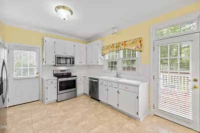 3012 Dahlgreen Road, Raleigh, NC 27615 - Photo 7