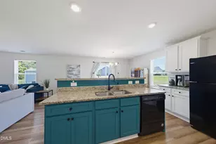 32 Tralee Ct, Fuquay Varina, NC 27526 - Photo 9
