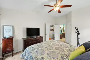 10024 Smith Basin Ln, Raleigh, NC 27614 - Photo 15