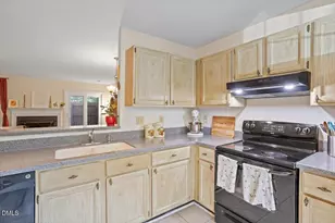 104 Sir Richard Ln, Chapel Hill, NC 27517 - Photo 5