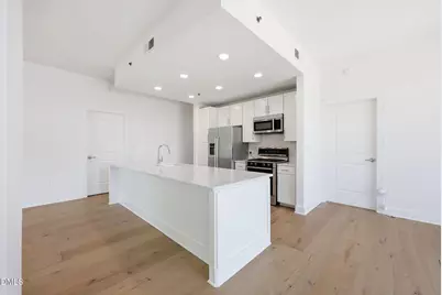 140 W Franklin Street, Chapel Hill, NC 27516 - Photo 7