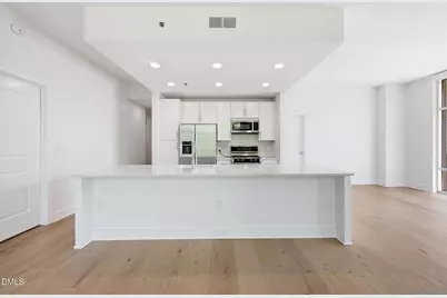 140 W Franklin Street, Chapel Hill, NC 27516 - Photo 5