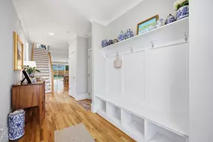 413 Heather Dr, Raleigh, NC 27606 - Photo 5