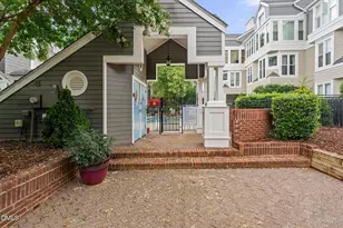 1000 Brighthurst Dr, Raleigh, NC 27605 - Photo 39
