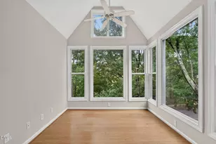 1000 Brighthurst Dr, Raleigh, NC 27605 - Photo 23