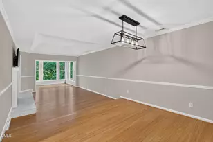 1000 Brighthurst Dr, Raleigh, NC 27605 - Photo 15