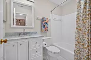 1000 Brighthurst Dr, Raleigh, NC 27605 - Photo 31