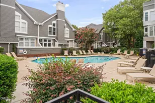 1000 Brighthurst Dr, Raleigh, NC 27605 - Photo 27