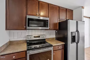 258 Country Day Cir, Selma, NC 27576 - Photo 11
