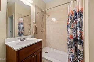 2610 Oldgate Dr, Raleigh, NC 27604 - Photo 19