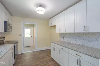 605 E Montgomery Street, Henderson, NC 27536 - Photo 11