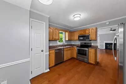 114 Planetree Lane, Cary, NC 27511 - Photo 11