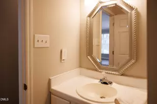 90 Stone Hill Ct, Durham, NC 27704 - Photo 15
