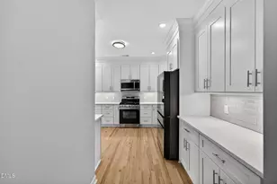 2004 Clyde Bank Ct, Cary, NC 27511 - Photo 9