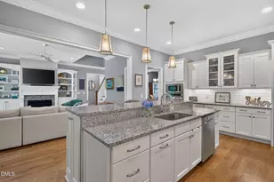 5207 Dutchman Dr, Raleigh, NC 27606 - Photo 17