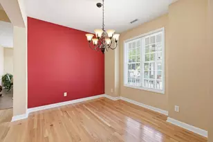7642 Astoria Pl, Raleigh, NC 27612 - Photo 9