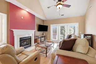 7642 Astoria Pl, Raleigh, NC 27612 - Photo 5
