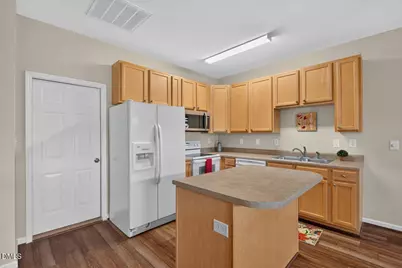 295 Plaza Drive #D, Chapel Hill, NC 27517 - Photo 13