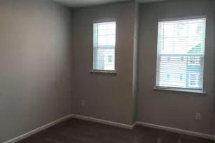 1042 Commack Dr, Durham, NC 27703 - Photo 11