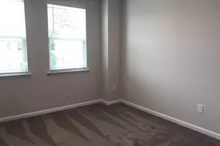 1042 Commack Dr, Durham, NC 27703 - Photo 13