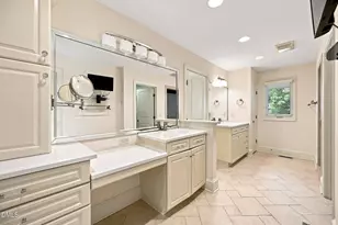 6804 Woodhaven Ct, Raleigh, NC 27615 - Photo 17
