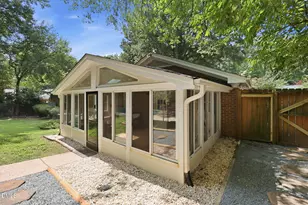 409 Oakridge Rd, Cary, NC 27511 - Photo 35