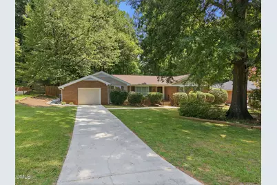409 Oakridge Road, Cary, NC 27511 - Photo 3