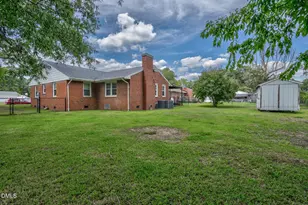 384 Snow Hill St, Ayden, NC 28513 - Photo 23