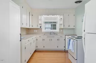 384 Snow Hill St, Ayden, NC 28513 - Photo 13
