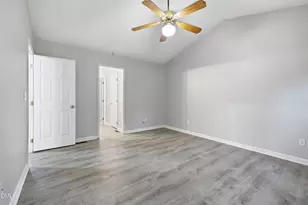 4109 Iron Horse Rd, Raleigh, NC 27616 - Photo 19