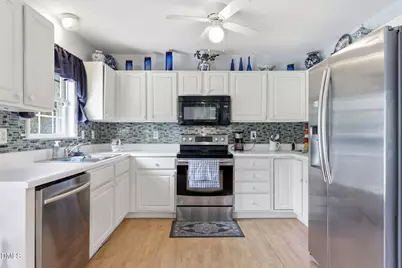 119 Clearwater Drive, Smithfield, NC 27577 - Photo 9
