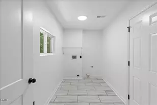 242 Oakdale Ave, Clayton, NC 27520 - Photo 21