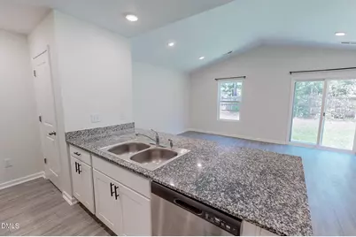 112 Somerset Drive, Roxboro, NC 27573 - Photo 9