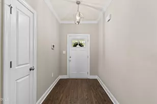 137 Shadybrook Dr, Benson, NC 27504 - Photo 3
