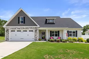 137 Shadybrook Dr, Benson, NC 27504 - Photo 1