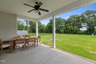 137 Shadybrook Dr, Benson, NC 27504 - Photo 27