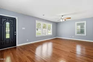 2800 Davie Dr, Durham, NC 27704 - Photo 5