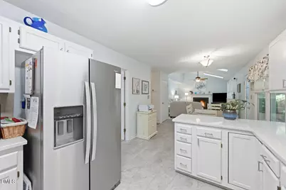 112 Sequoia Court, Cary, NC 27513 - Photo 5