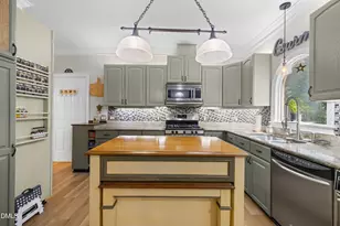 206 Park Valley Ln, Cary, NC 27519 - Photo 15