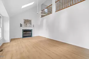 810 Northampton Dr, Cary, NC 27513 - Photo 11