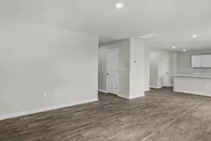 503 Chestnut Oak Dr, Sanford, NC 27332 - Photo 11