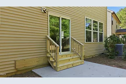 504 Bouree Circle, Raleigh, NC 27606 - Photo 37
