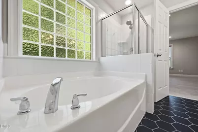 504 Bouree Circle, Raleigh, NC 27606 - Photo 25