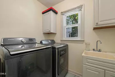314 Hunters Crossing, Cary, NC 27518 - Photo 11