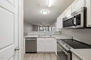 1801 Trailwood Heights Ln, Raleigh, NC 27603 - Photo 7